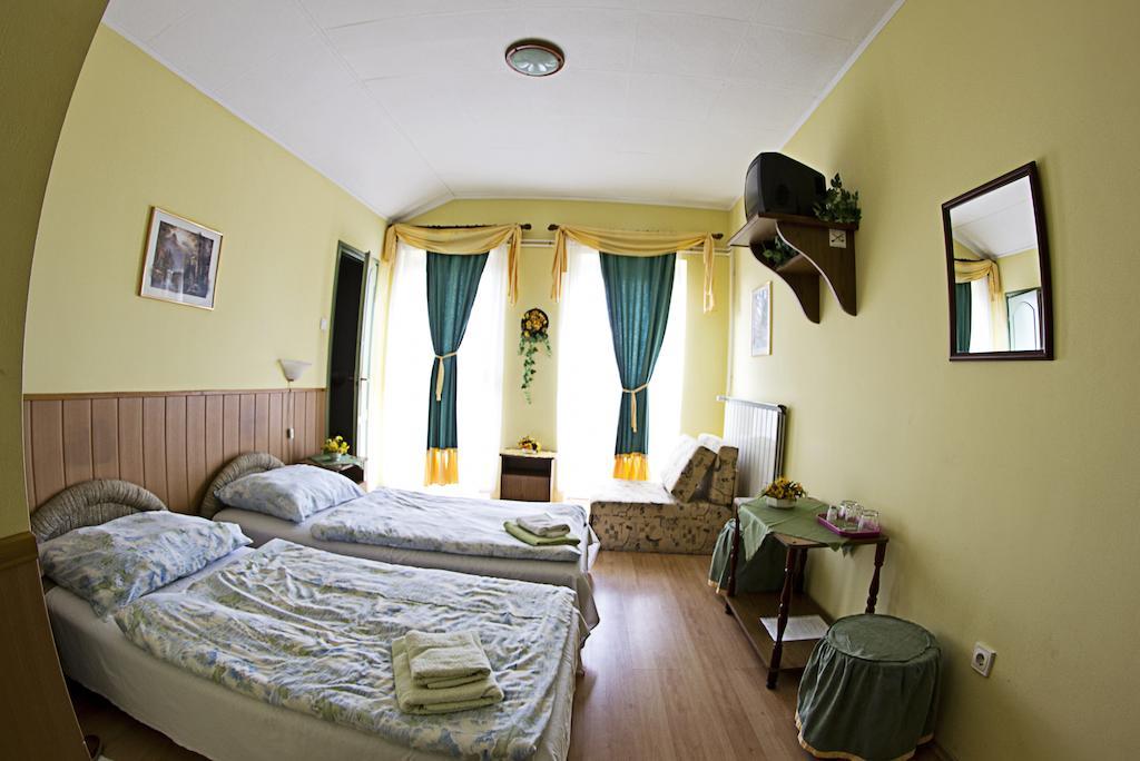 기오르 Muskatli Panzio B&B 객실 사진