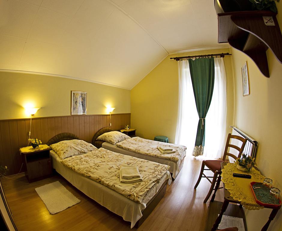 기오르 Muskatli Panzio B&B 객실 사진