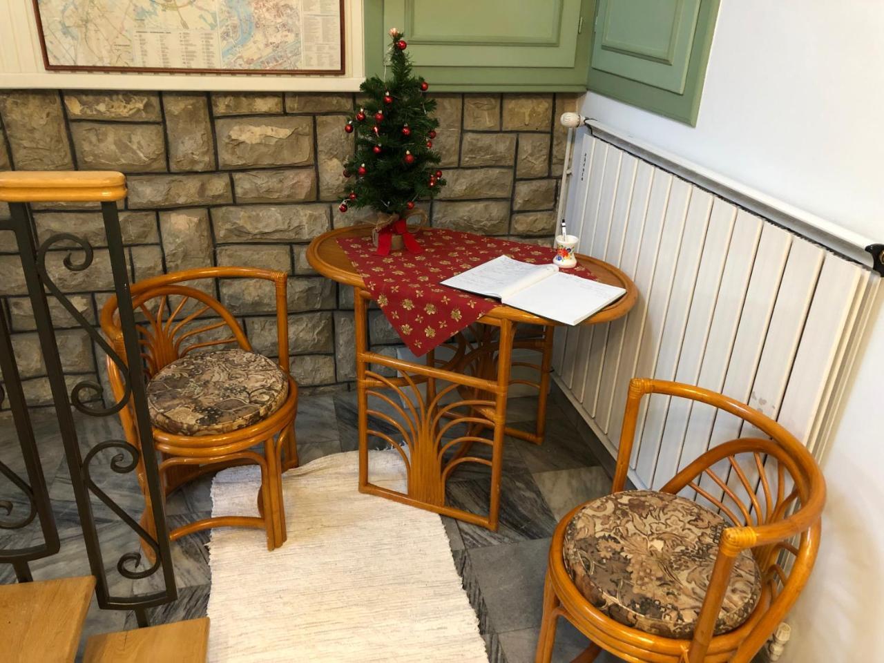 기오르 Muskatli Panzio B&B 외부 사진